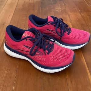Brooks Glycerin 19 - magenta - women’s 8.5 / 40